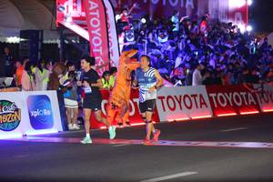 BIB: 540
                            <button type="button" onclick="openModal(23188708)" class="btn btn-primary btn-sm float-right btn-popup" data-toggle="modal" data-target=".modal-high-quality">
                        <i class="fas fa-shopping-cart"></i> Add to Cart
                    </button>
                                            <button type="button" onclick="isThisMe(23188708, true)" class="btn btn-success btn-sm float-right btn-popup btn-isme hidden" data-toggle="tooltip" data-placement="bottom" title="นี่คือรูปของคุณใช่ไหม คลิกที่นี่เพื่อเอาเข้าอัลบั้ม">
                        <i class="fas fa-plus"></i> Add to album
                    </button>
                    <button type="button" onclick="isThisMe(23188708, false)" class="btn btn-warning btn-sm float-right btn-popup btn-isnotme hidden">
                        <i class="fas fa-ban"></i> Remove from album
                    </button>